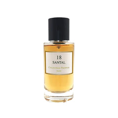 N°18 Santal – parfumflacon op witte achtergrond